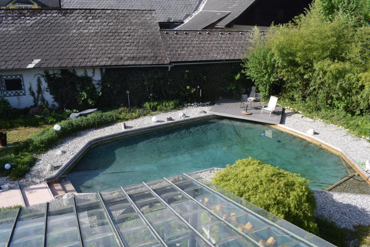 Haus Mit Sauna Und Privatem Badeteich In Anif Bei Salzburg Екстериор снимка