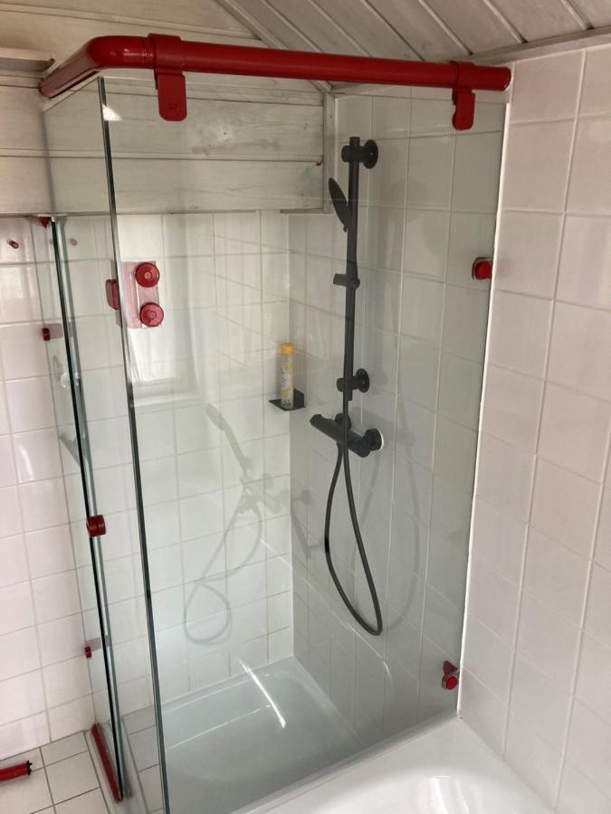 Haus Mit Sauna Und Privatem Badeteich In Anif Bei Salzburg Екстериор снимка