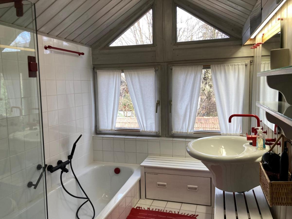 Haus Mit Sauna Und Privatem Badeteich In Anif Bei Salzburg Екстериор снимка